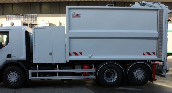 BIOLAV –Lavage et collecte des conteneurs bio-déchets ménagers et assimilés