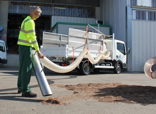 AXIS C6 - Combiné pour la collecte en vrac et l’aspiration des déchets